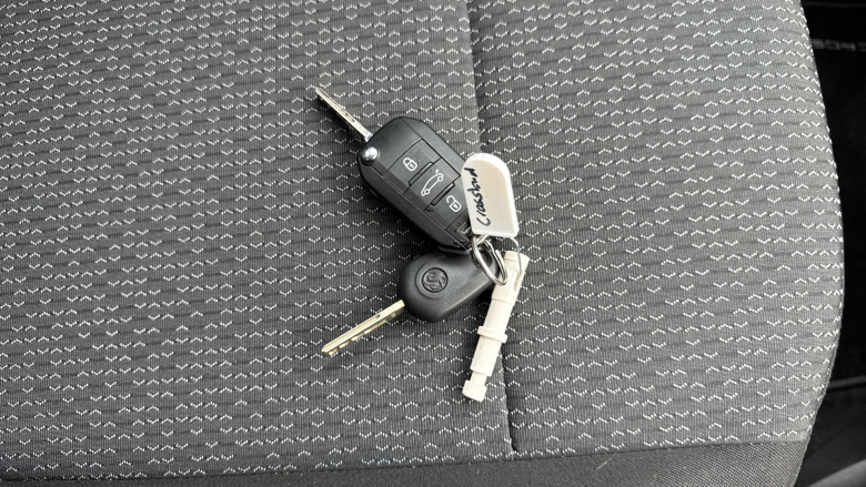 Vauxhall Crossland 1.2 Design 5dr Petrol Hatchback